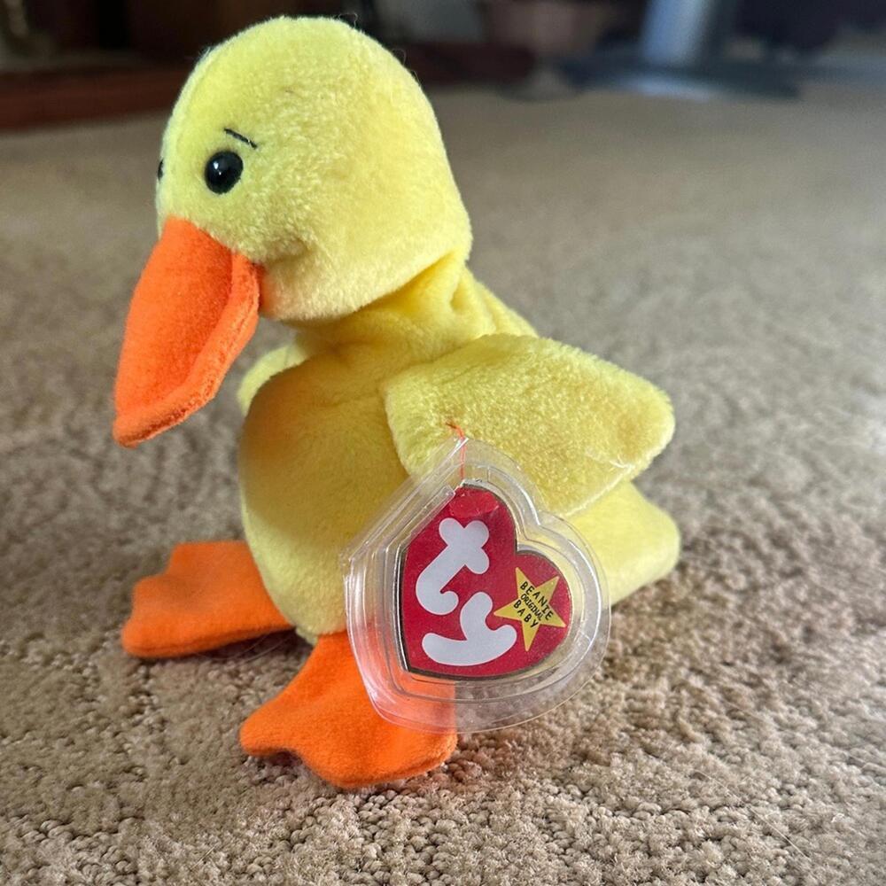 Beanie babies “quackers the duck”